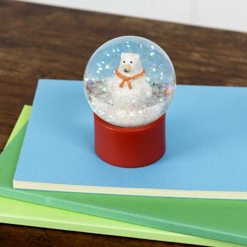 Polar Bear Glitter Globe
