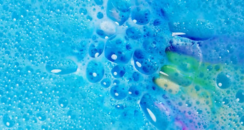 Nailmatic Rainbow Bath Bomb