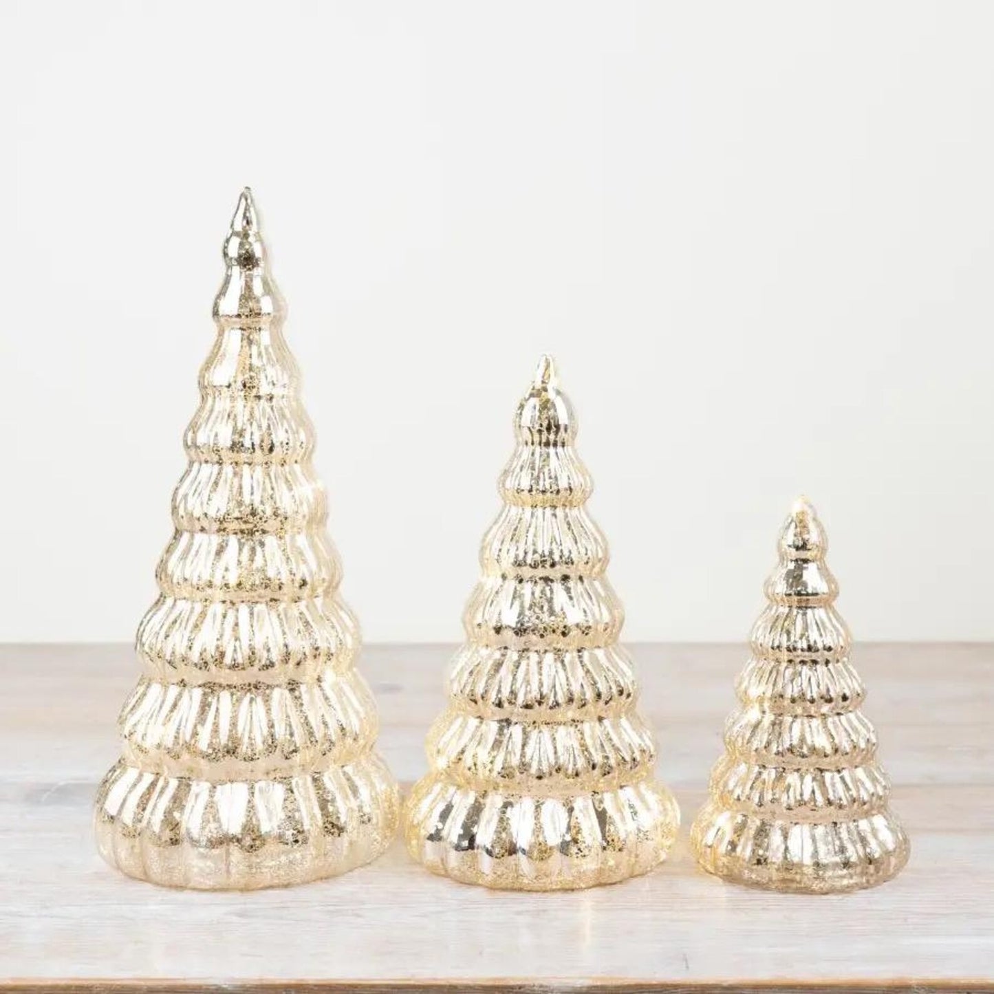 Light Up Gold Tree 23cm