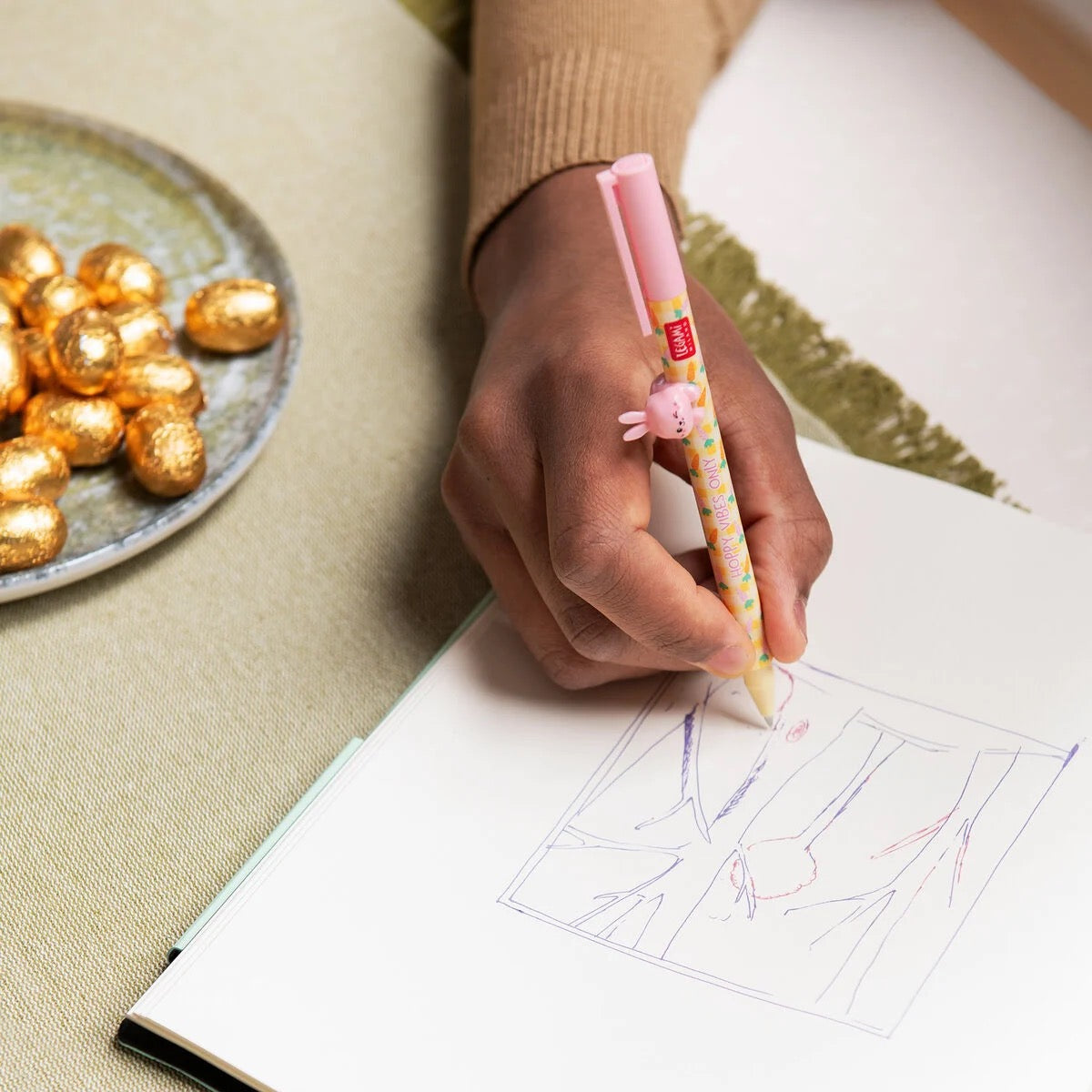 Legami Set of Two Lovely Friends Easter Gel Pens