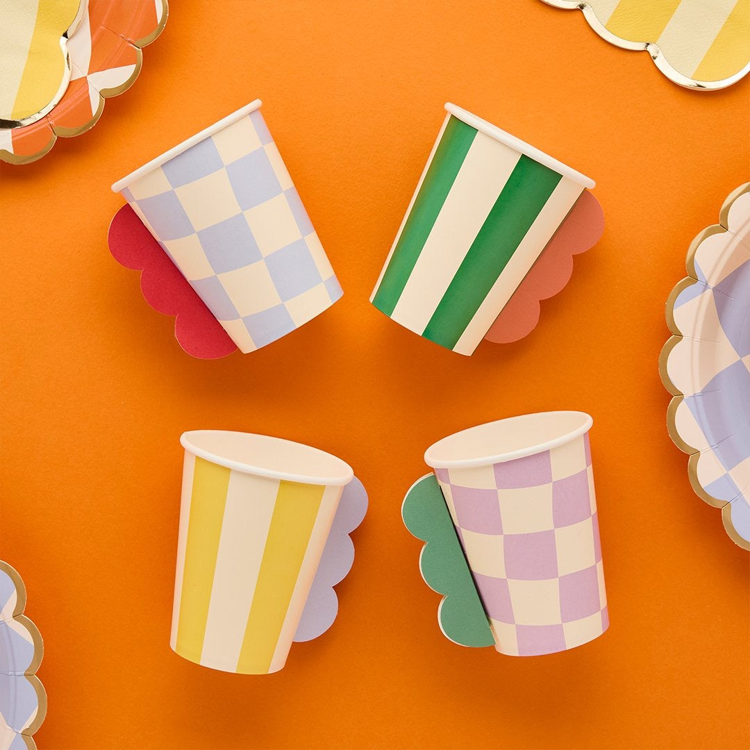 Let's Party Checkerboard Cups 3D