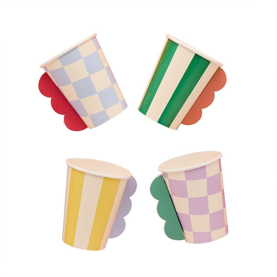 Let's Party Checkerboard Cups 3D